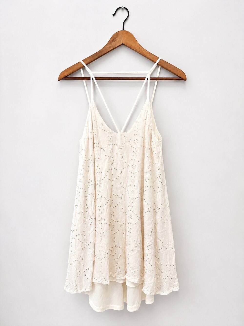 ASTR The Label Boho Eyelet Cream Mini Dress Sz XS Cottagecore Beach Festival